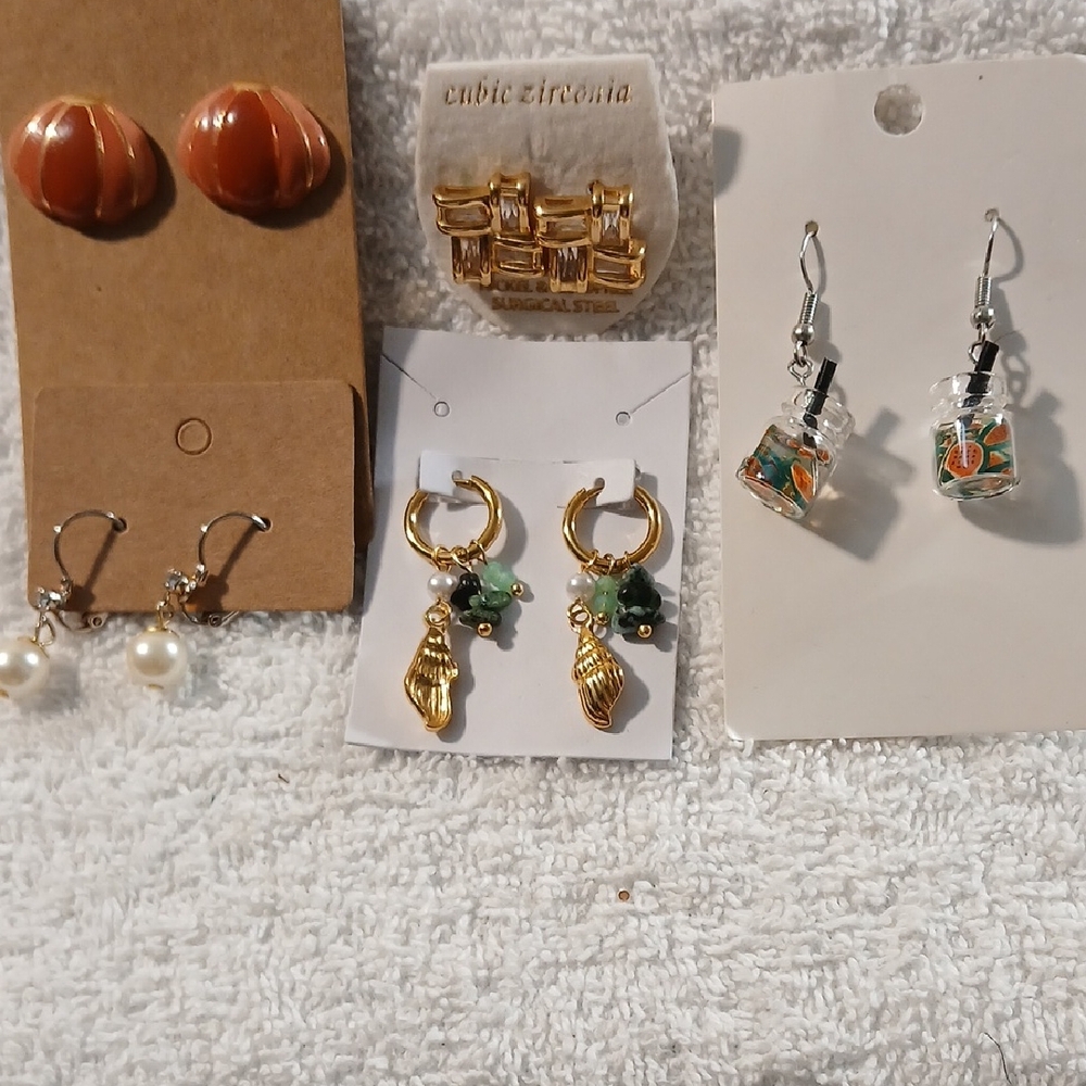 Earring Bundle - 5 PC